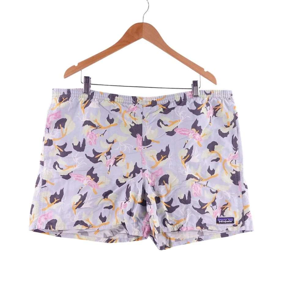 Patagonia Mens Large Baggies 3 Inseam Shorts Blue Heron Bird Print STY57021